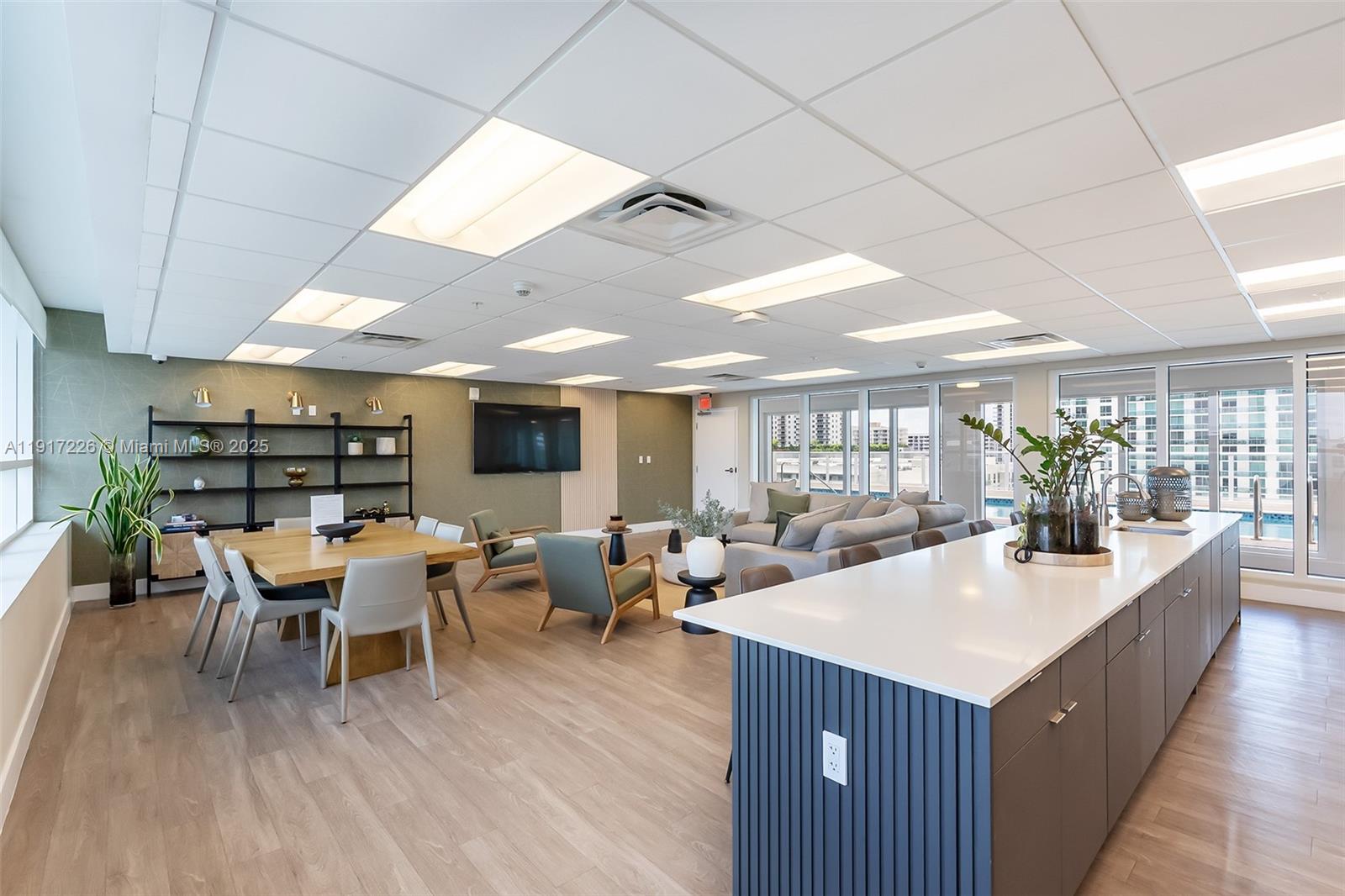 26 EDGEWATER CONDO - Residential Lease