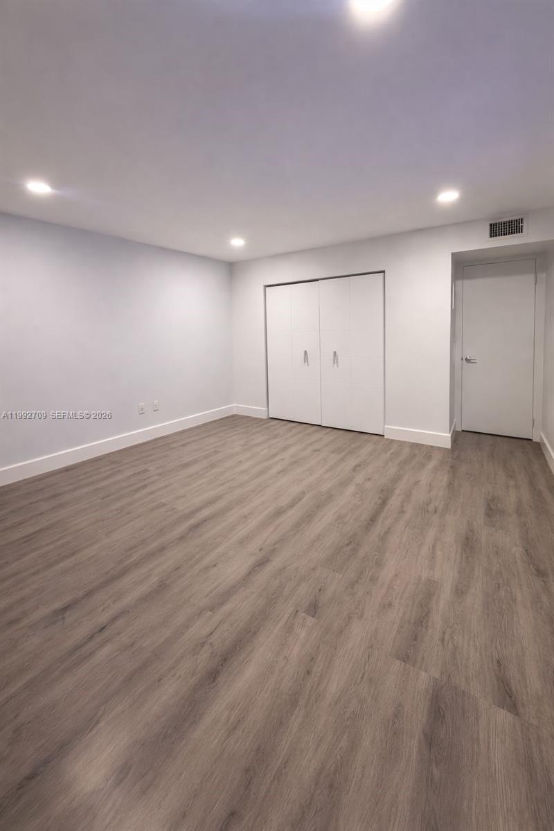 ST ANDREWS COURT CONDO - Residential