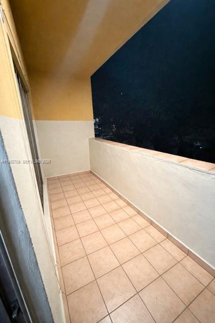 ST ANDREWS COURT CONDO - Residential