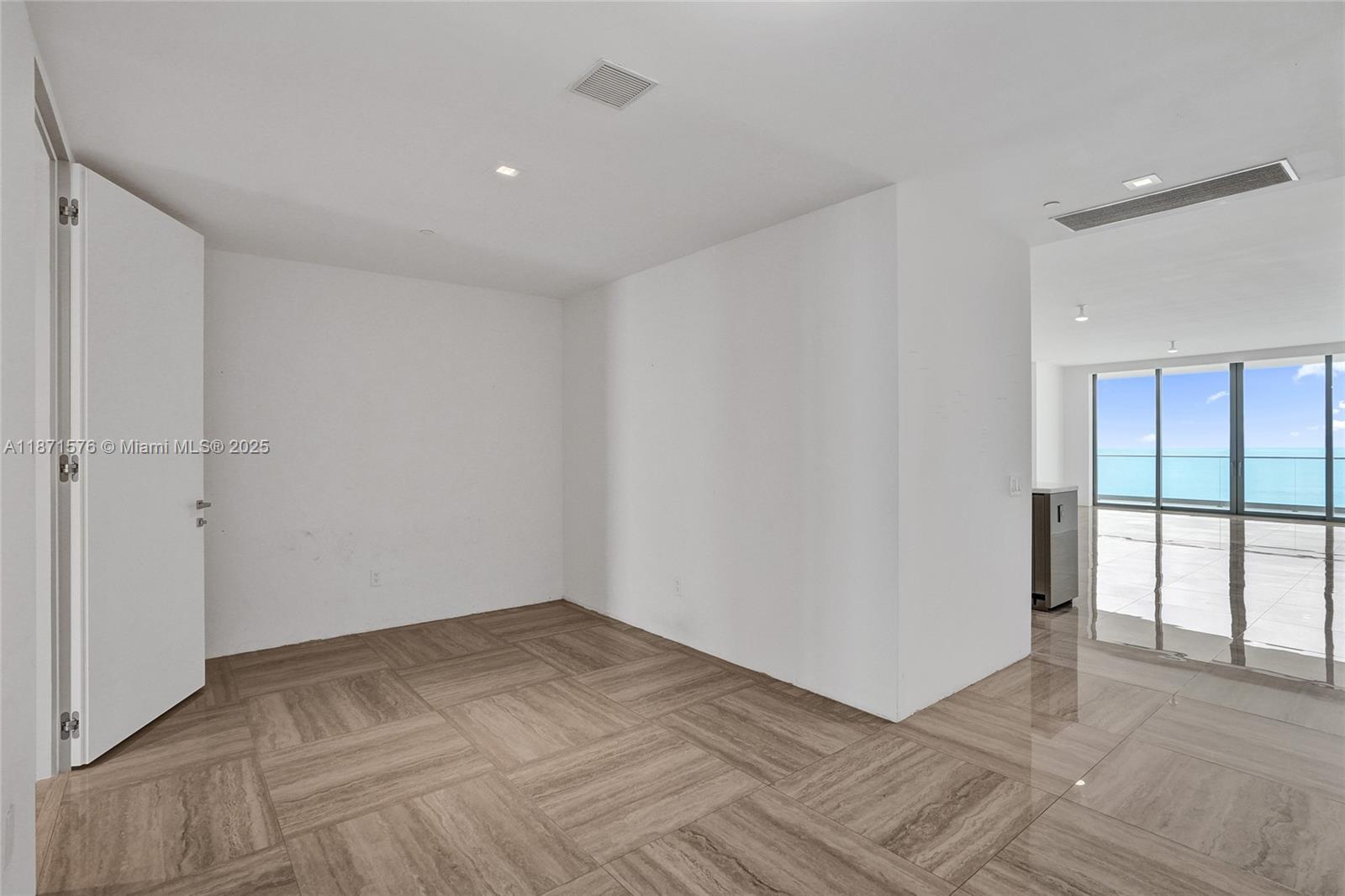 18975 COLLINS CONDO - Residential