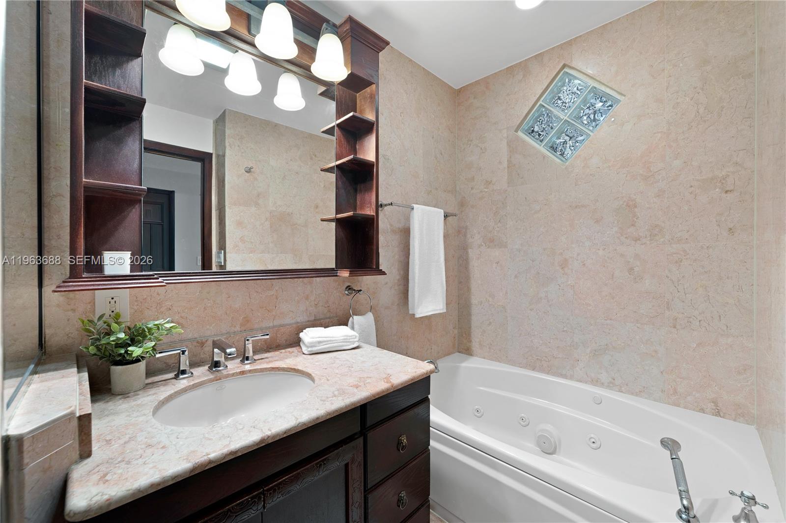 LAKE VIEW SUB - Residential