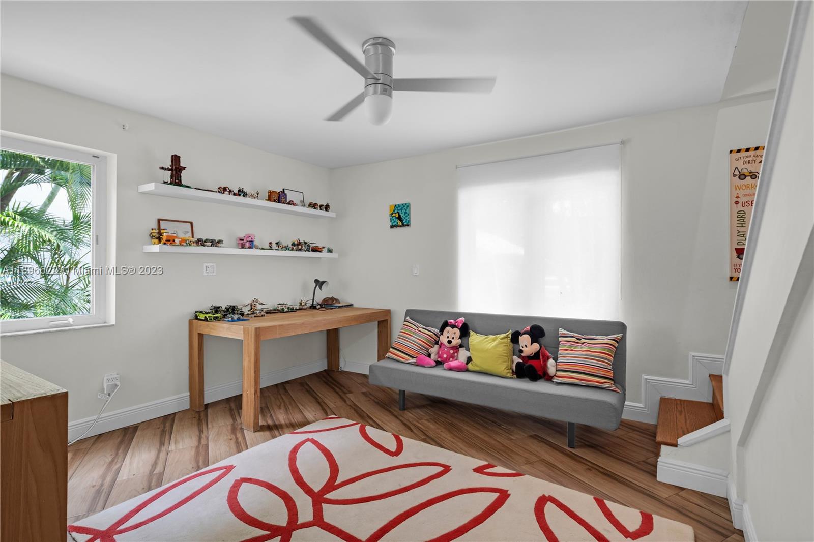 TROPICAL ISLE HOMES SUB - Residential