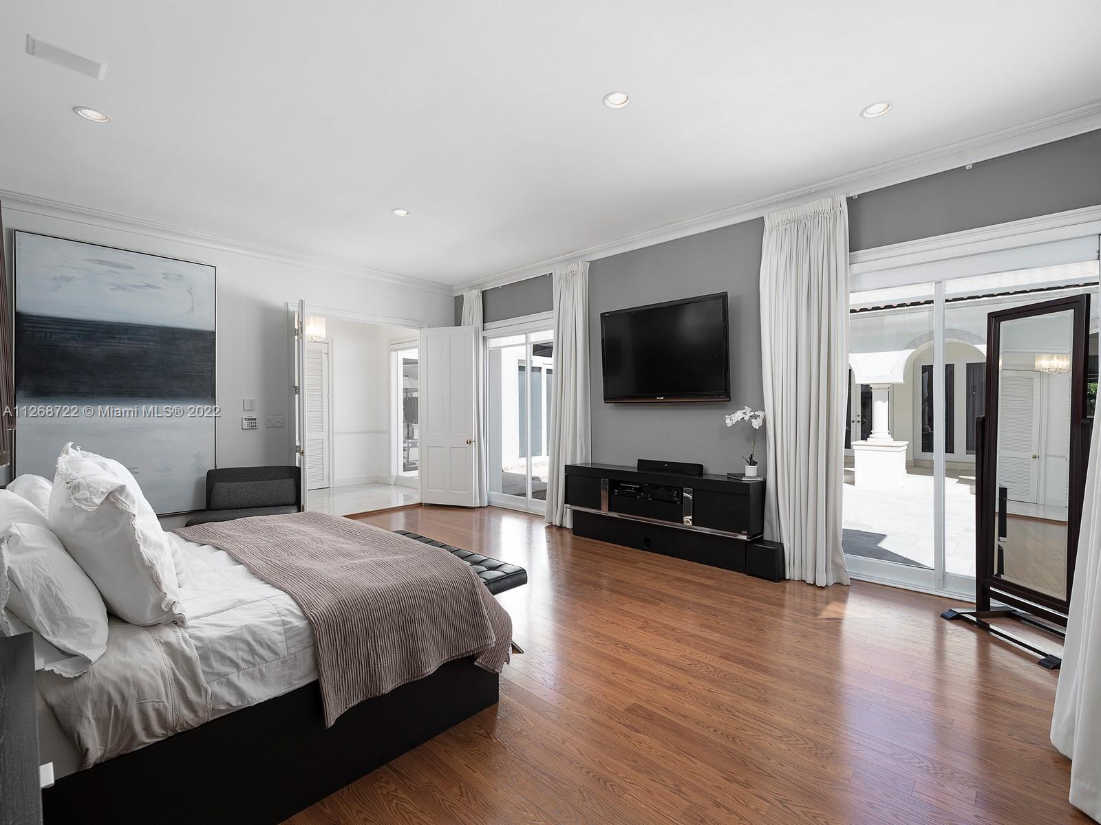 MELNOR ESTATES - Residential