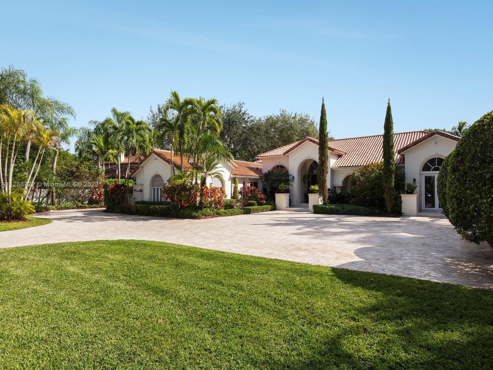 MELNOR ESTATES - Residential
