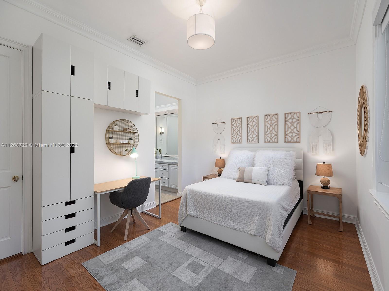 MELNOR ESTATES - Residential