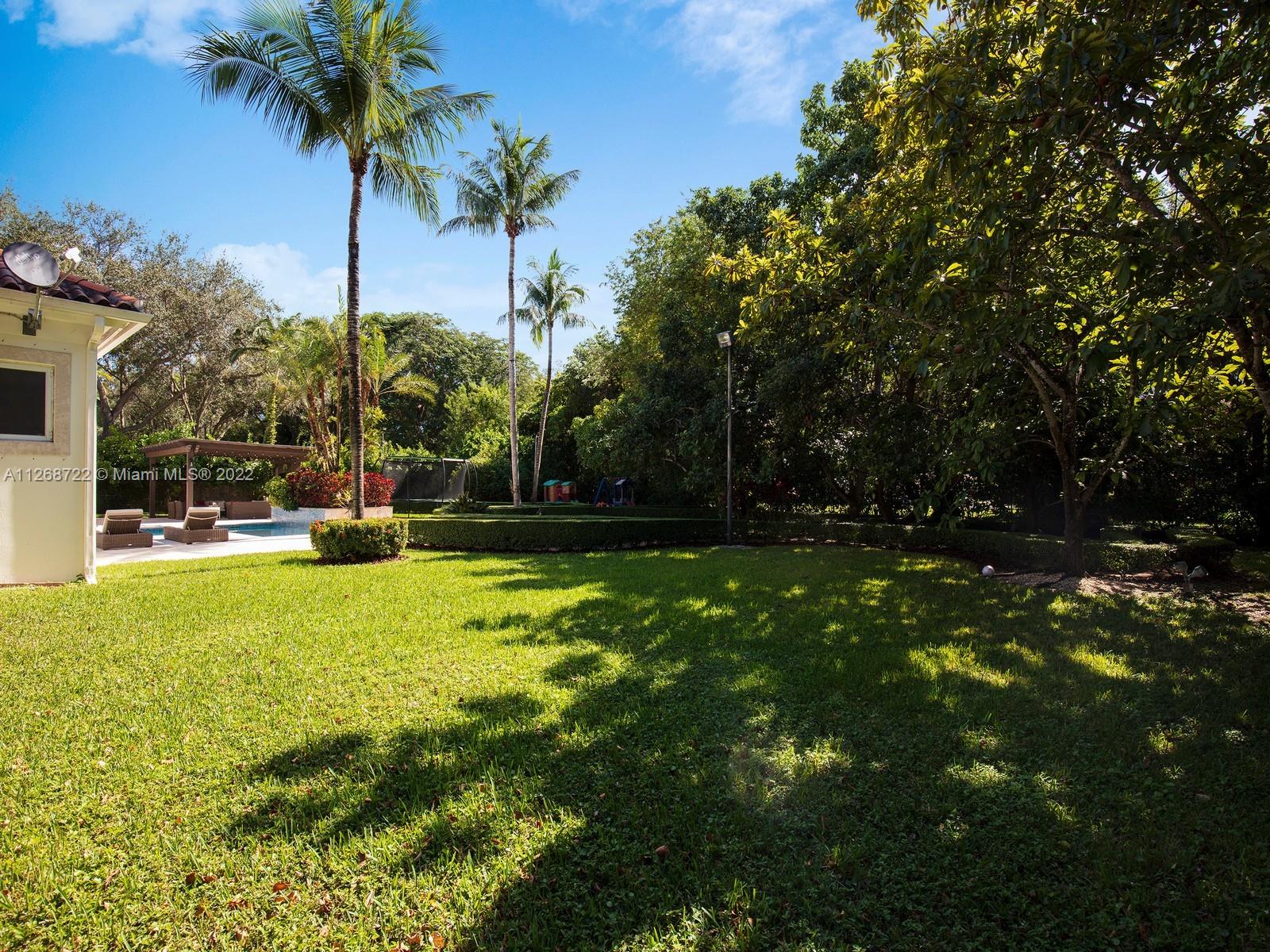MELNOR ESTATES - Residential