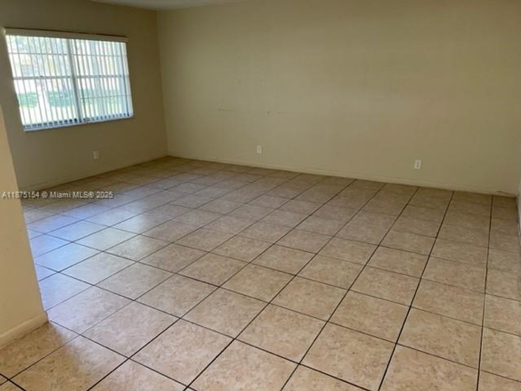 Photo of 4160 NW 21st St #117E, Lauderhill, FL 33313 (MLS # A11875154)
