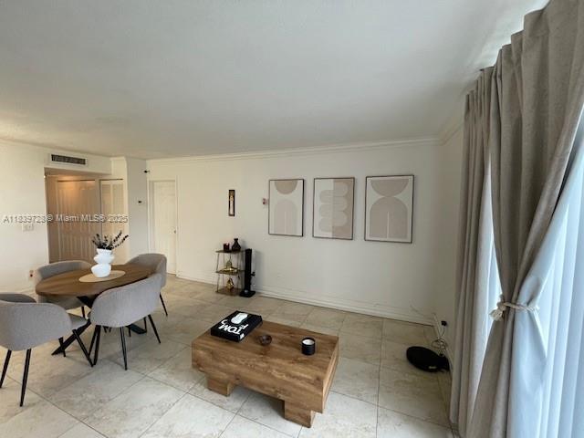 2020 NE 135th St 302