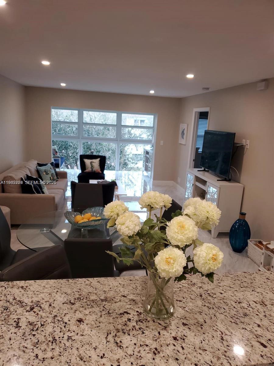 GARDENS BY THE SEA CONDOS - Residential