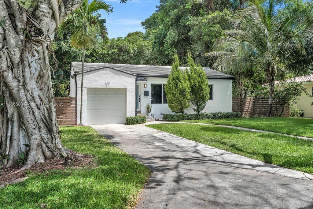 HOMEDALE - Residential Lease