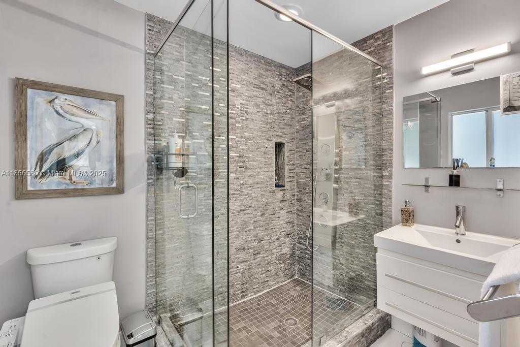 HOMEDALE - Residential Lease