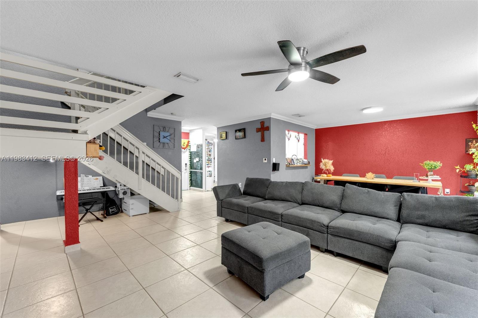 DORAL GREENS - Residential