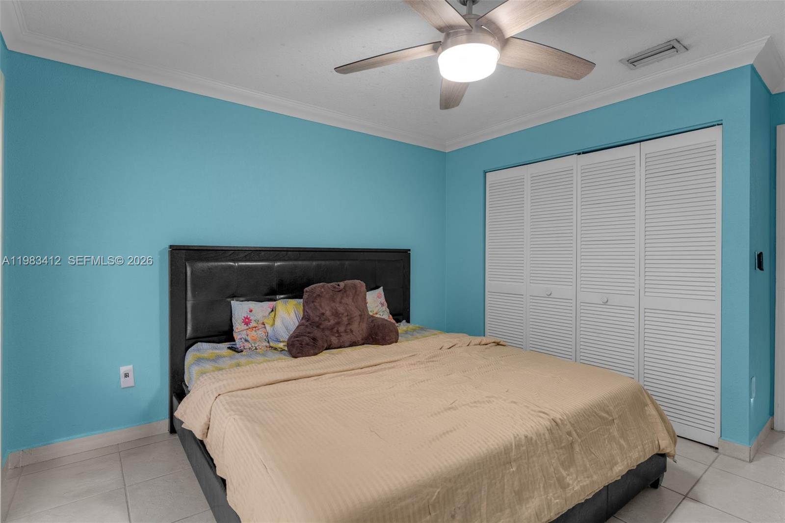 DORAL GREENS - Residential