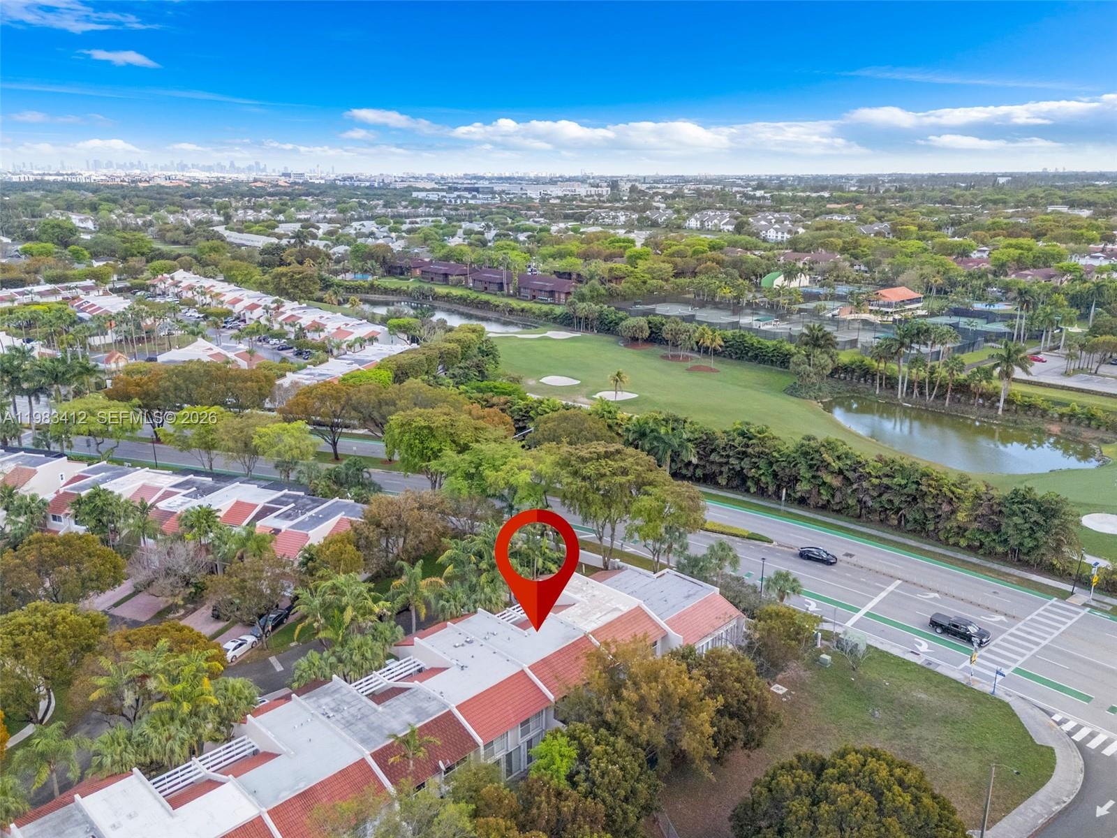 DORAL GREENS - Residential