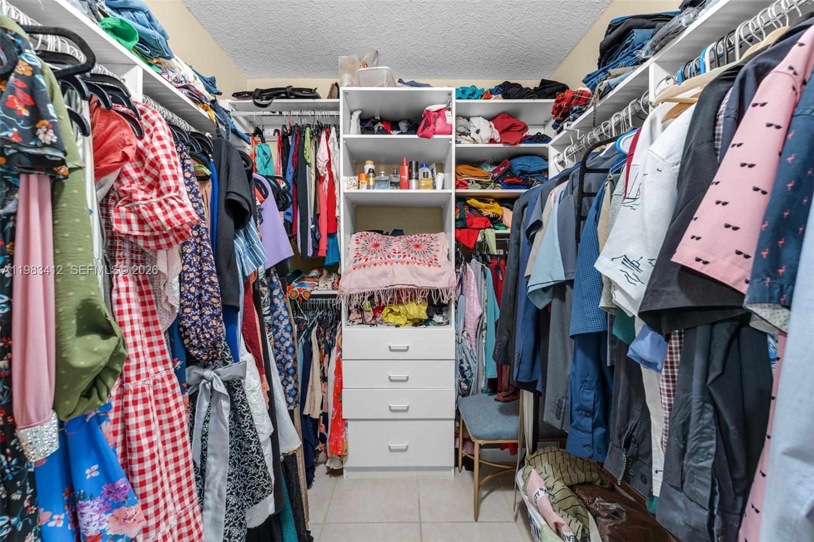 DORAL GREENS - Residential