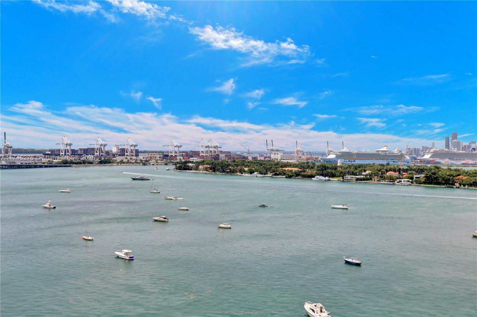 MIRADOR 1200 CONDO - Residential