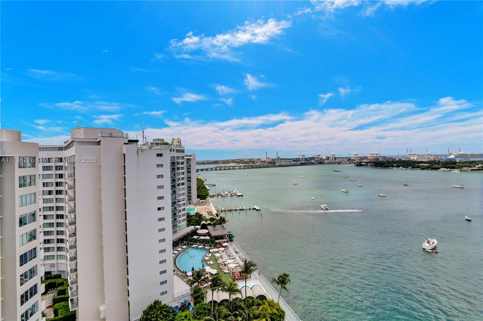 MIRADOR 1200 CONDO - Residential