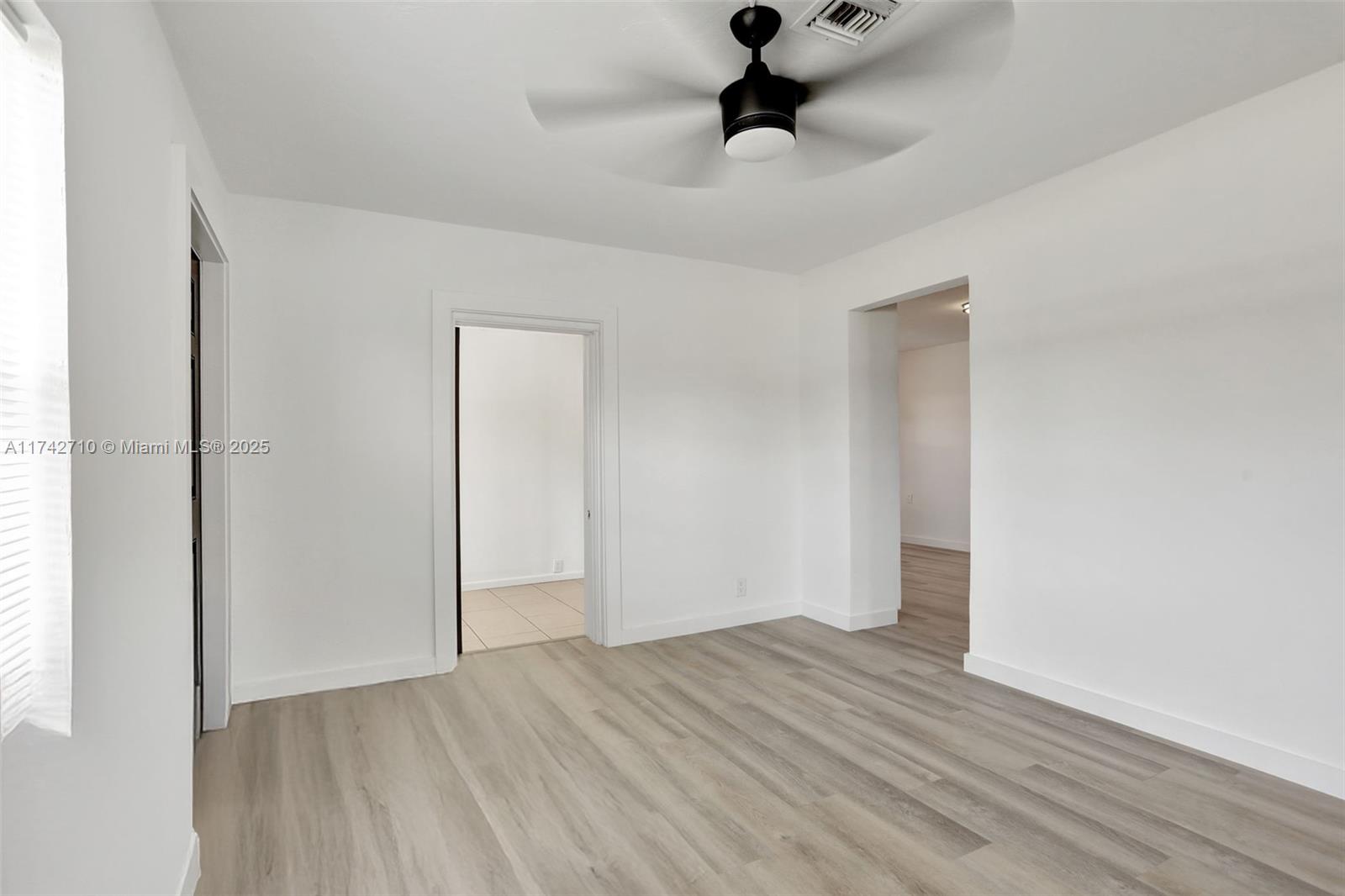 COLLIER ESTATES - Residential
