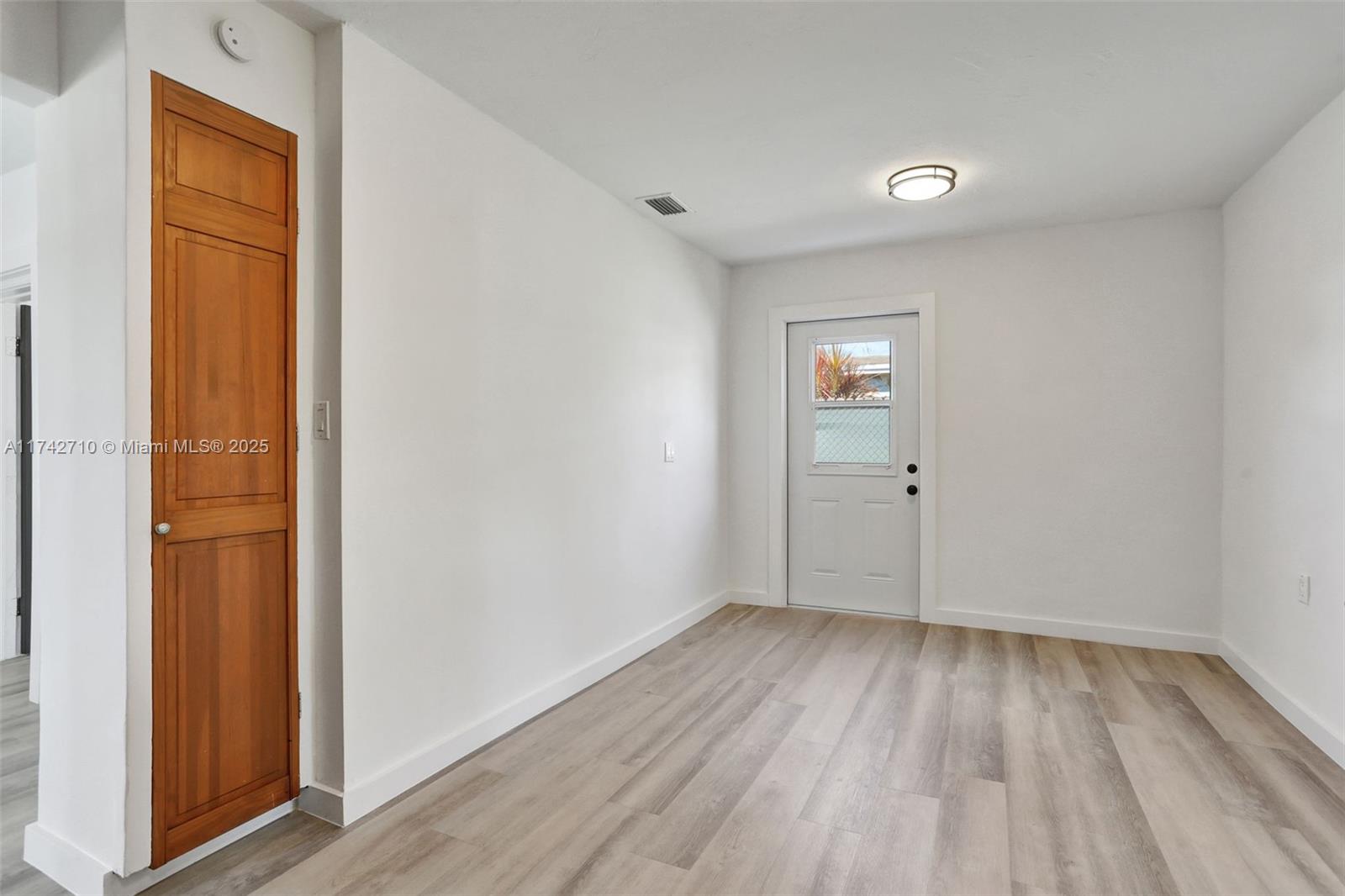 COLLIER ESTATES - Residential