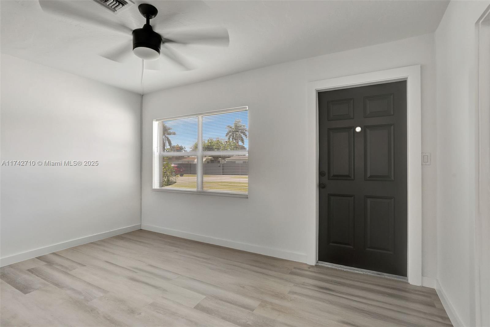 COLLIER ESTATES - Residential