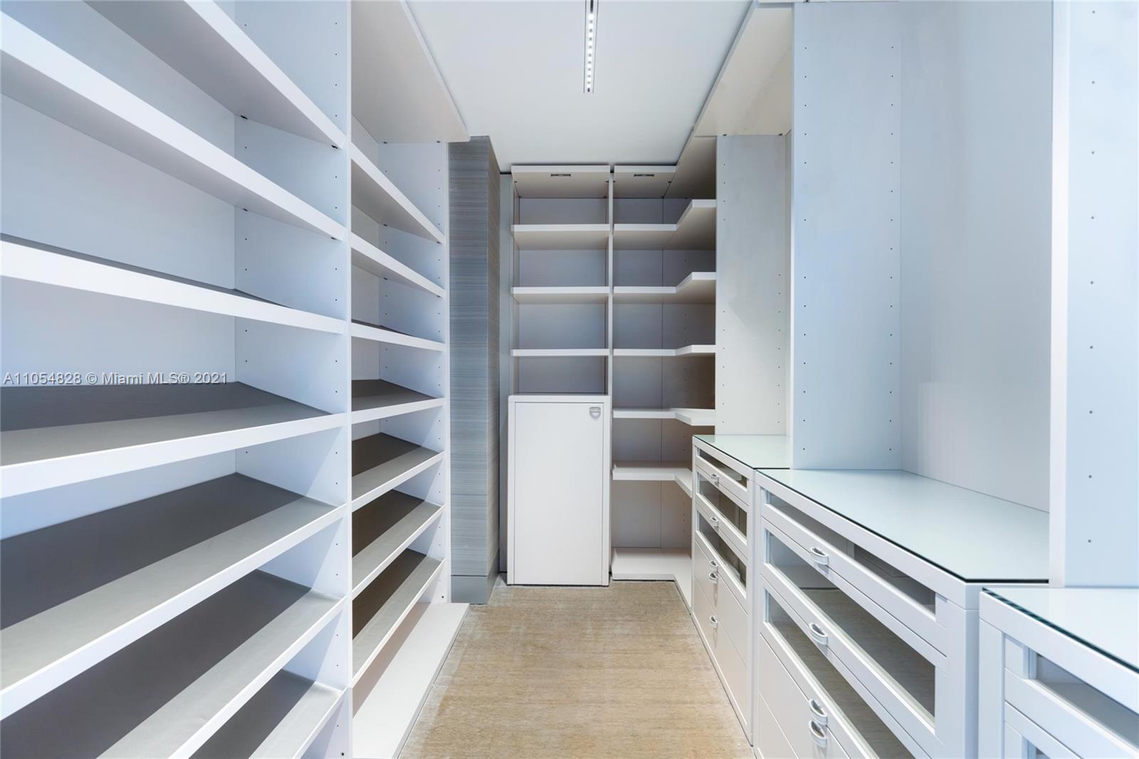 REGALIA CONDO - Residential