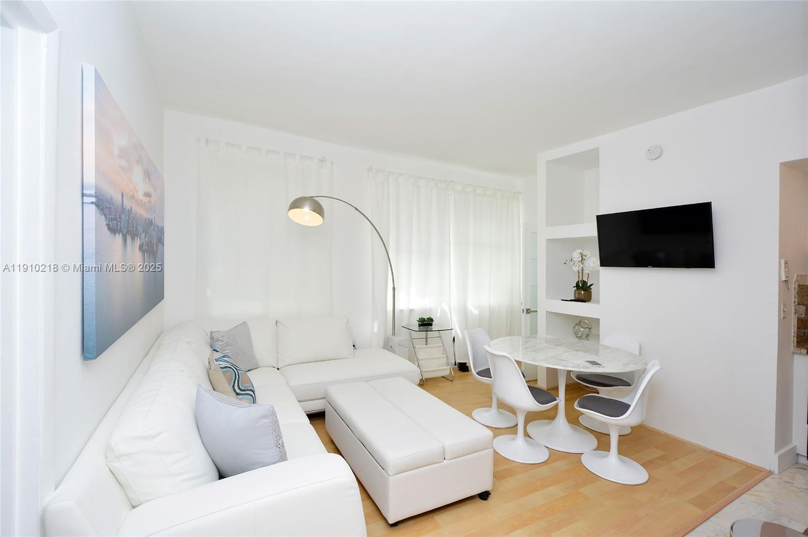 1342 DREXEL CONDO - Residential