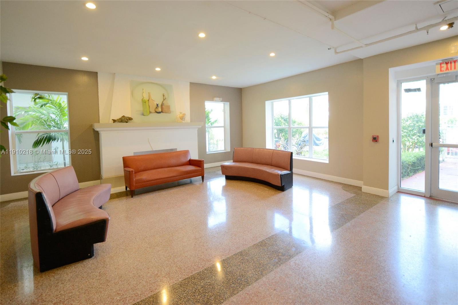 1342 DREXEL CONDO - Residential