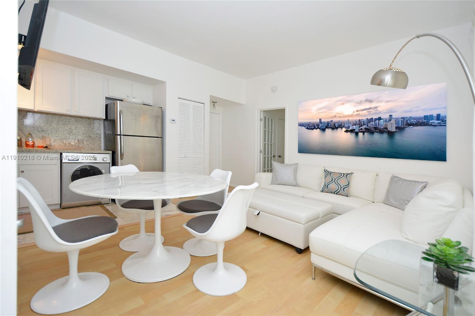 1342 DREXEL CONDO - Residential