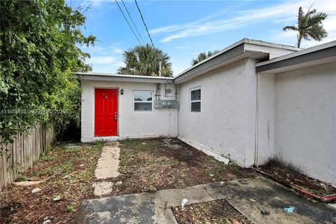 1160 W 26th ct D Riviera Beach FL 33404
