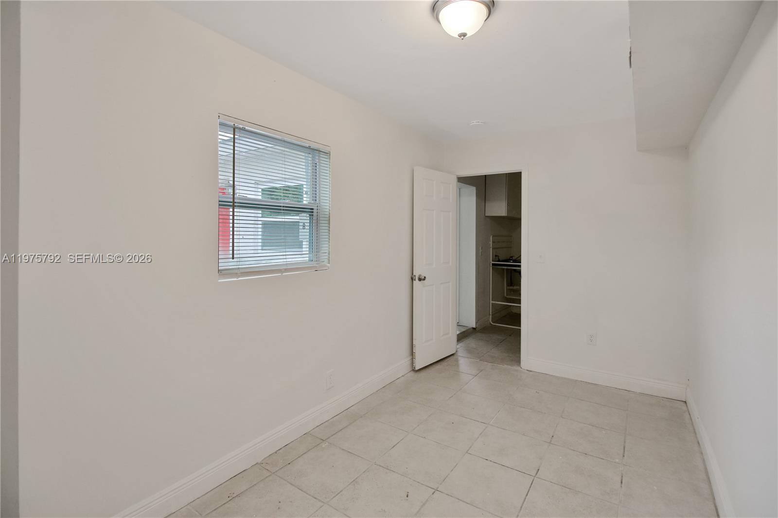 MONROE HEIGHTS - Residential Lease