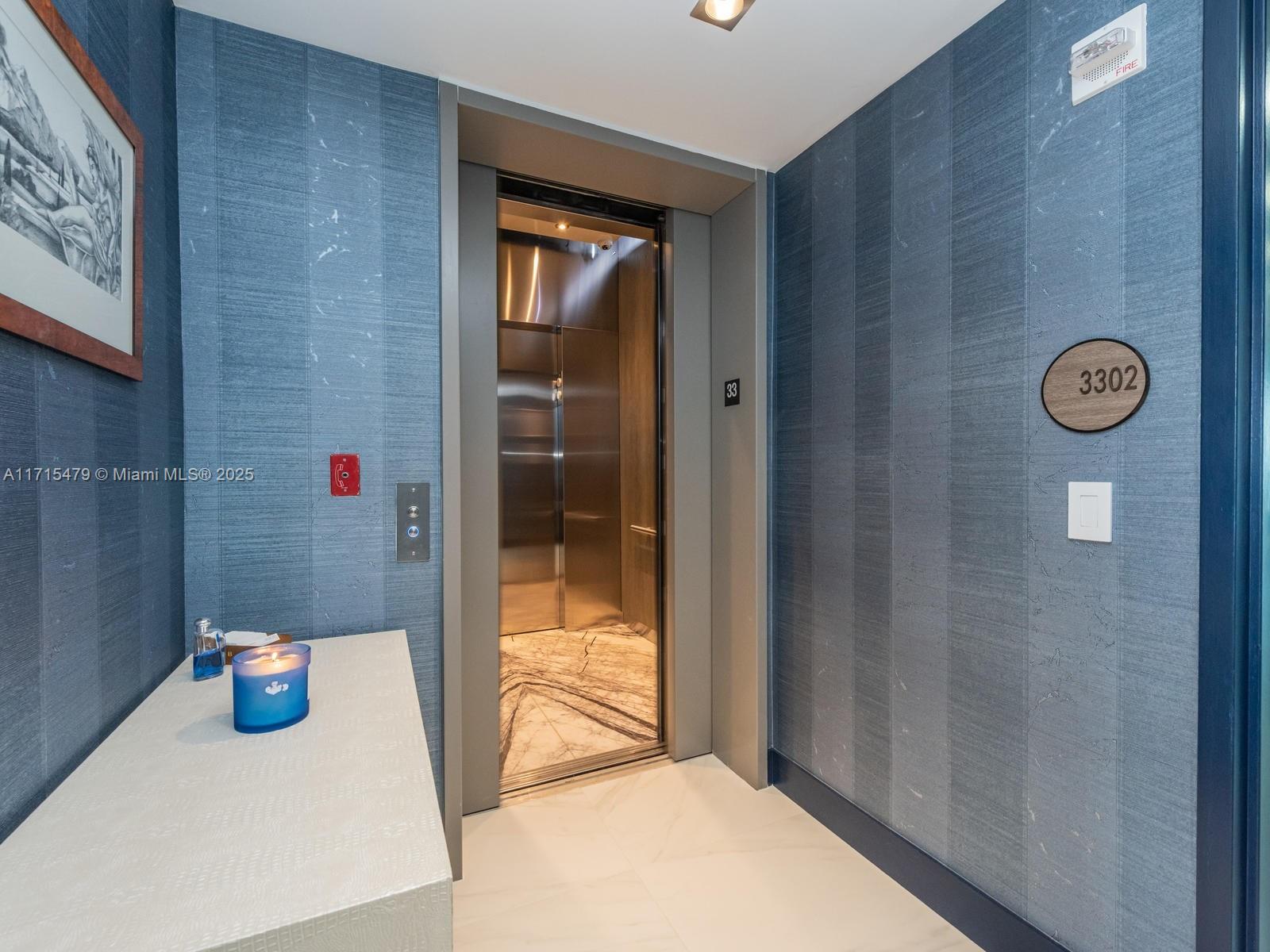 PARAISO BAY CONDO - Residential