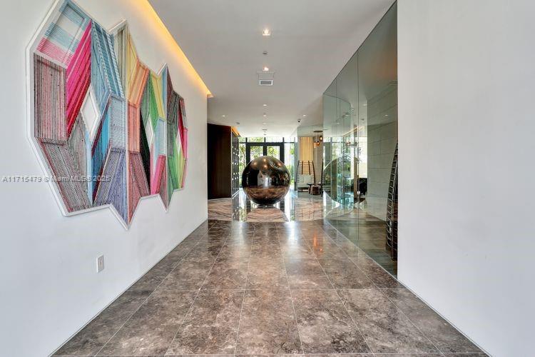 PARAISO BAY CONDO - Residential