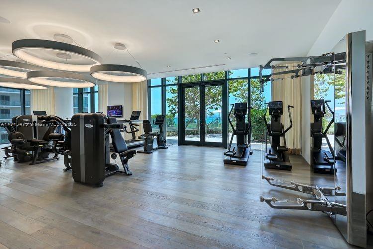 PARAISO BAY CONDO - Residential
