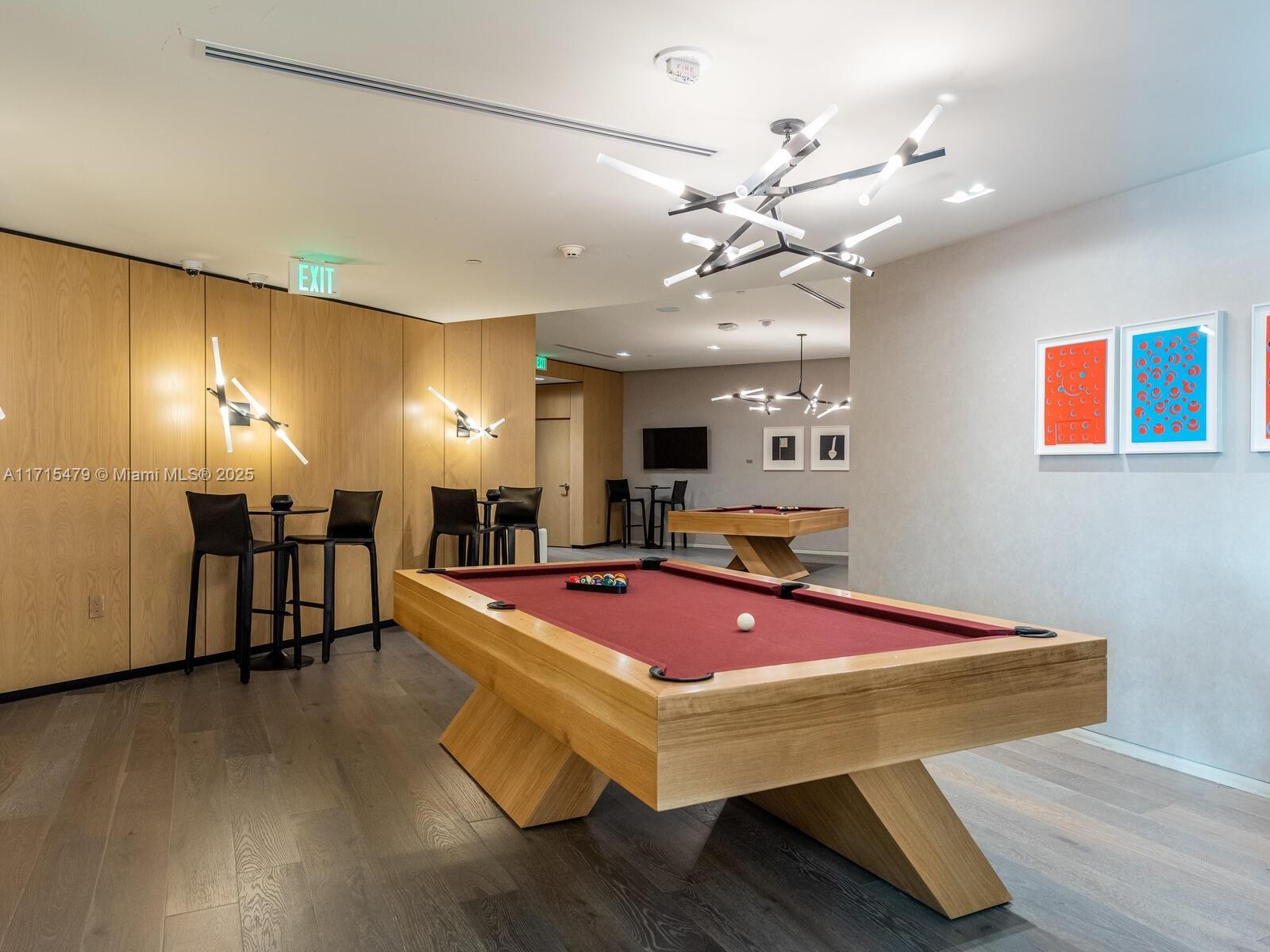 PARAISO BAY CONDO - Residential
