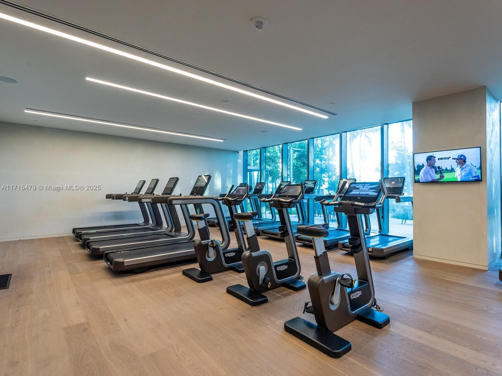 PARAISO BAY CONDO - Residential