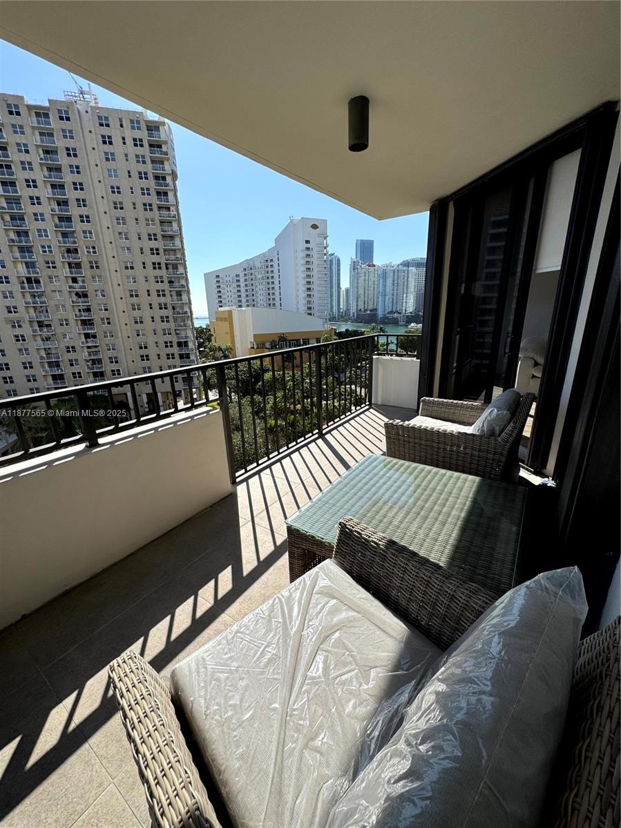 BRICKELL KEY ONE CONDO - Residential