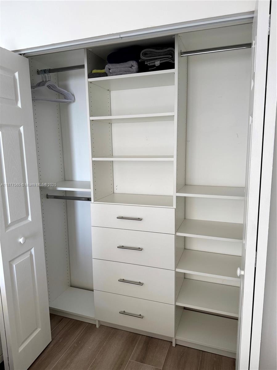 BRICKELL KEY ONE CONDO - Residential