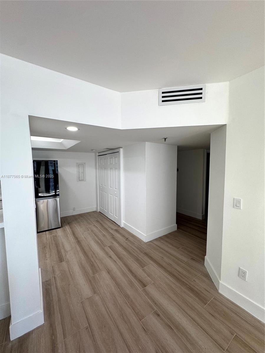 BRICKELL KEY ONE CONDO - Residential