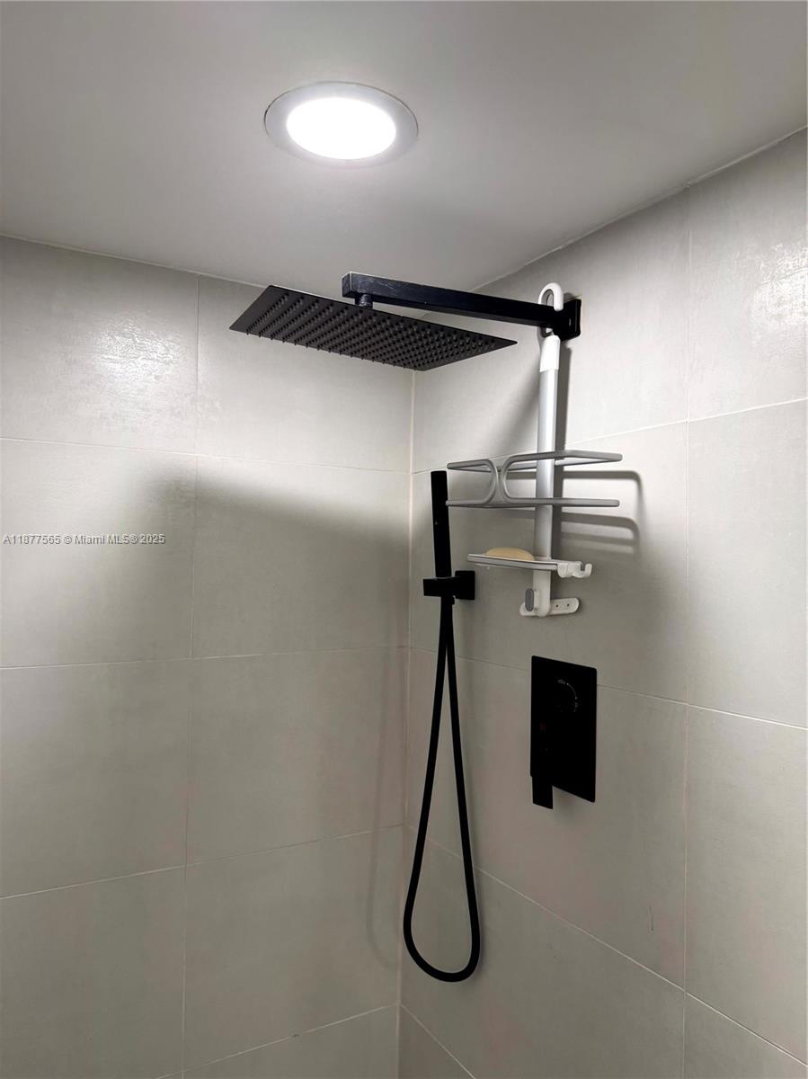 BRICKELL KEY ONE CONDO - Residential