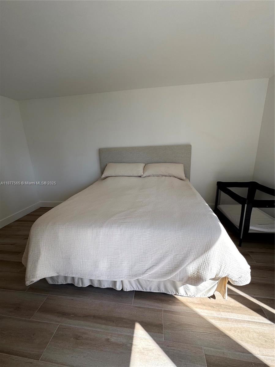 BRICKELL KEY ONE CONDO - Residential