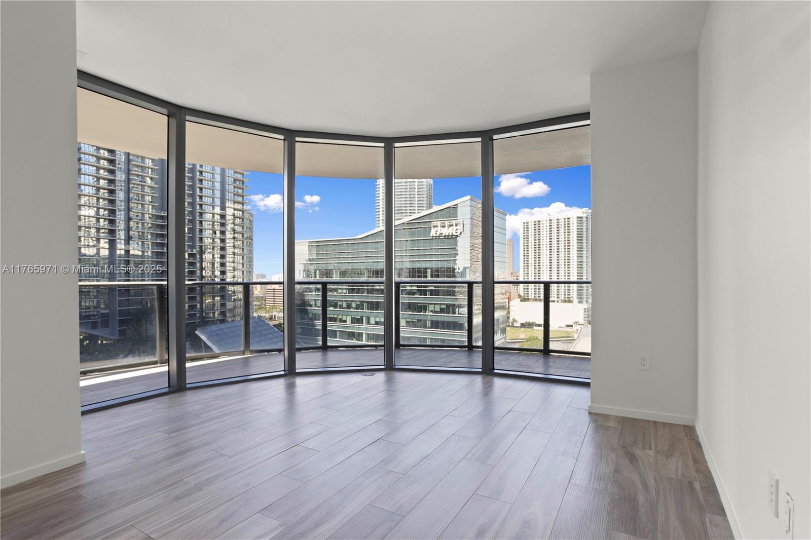 801 SMA RESIDENCES CONDO - Residential