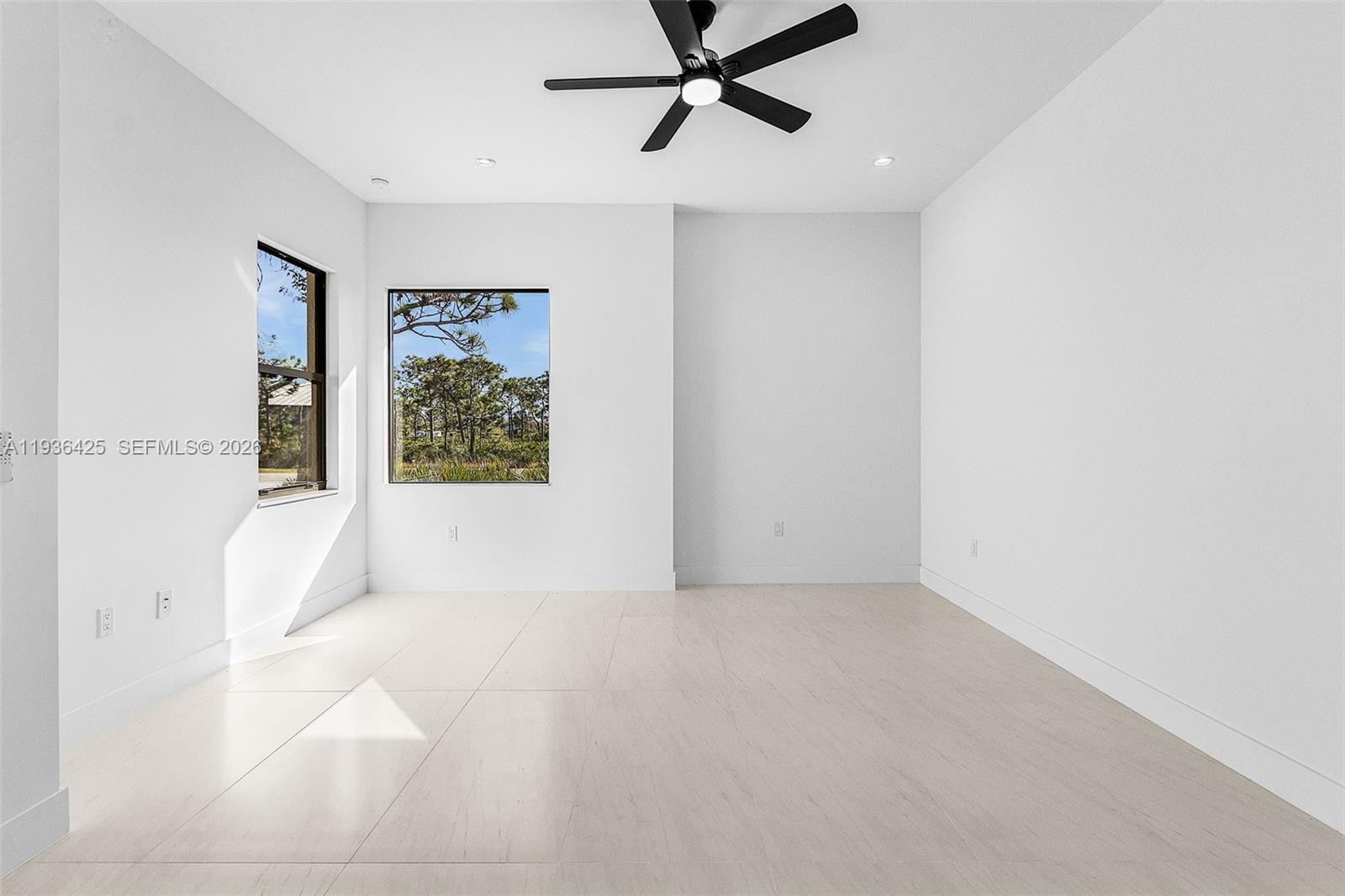 CALUSA RIDGE - Residential