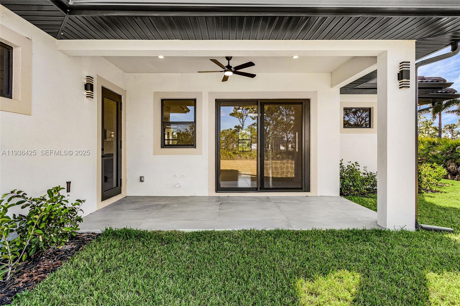 CALUSA RIDGE - Residential