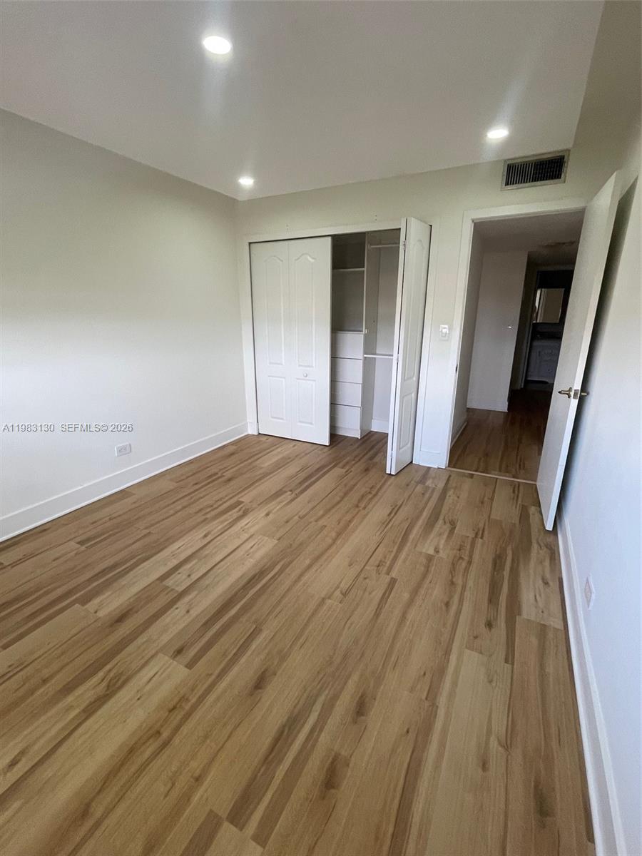 GRANADA DADELAND CONDO - Residential