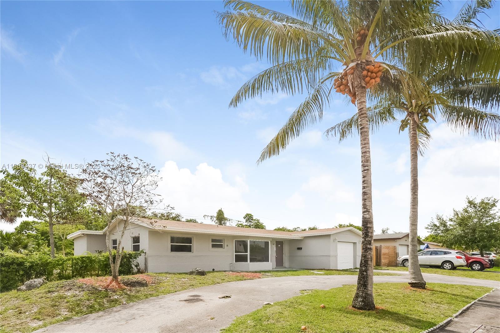 SUNRISE GOLF VILLAGE 3RD - Residential Lease