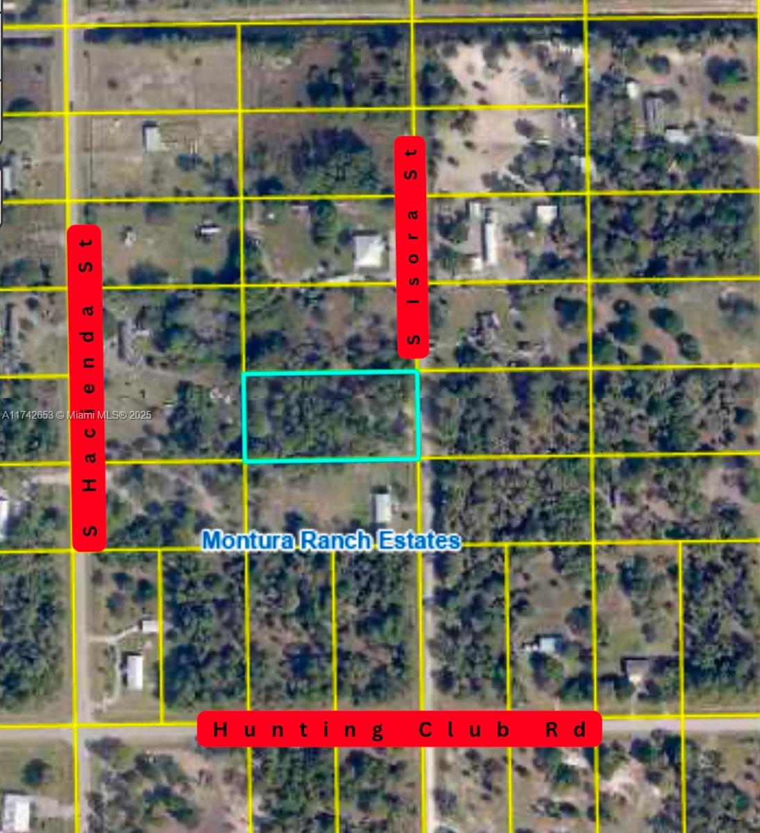 Seize this incredible opportunity to own 1.25 acres of pristine land in the heart of Montura Ranch Estates, Florida! This spacious lot comes with plans for a stunning 3-bedroom, 2-bathroom home, allowing you to fast-track your dream of homeownership or investment.
Nestled in a peaceful, rural setting, this property offers plenty of space for outdoor activities, gardening, or even keeping livestock. Plus, as part of the Montura Ranch community, you’ll enjoy access to a private clubhouse, parks, and endless outdoor recreation, including horseback riding, ATV trails, and world-class fishing at nearby Lake Okeechobee.
Whether you’re looking for a tranquil retreat, a future family home, or a smart investment, this lot is ready for you. Don’t miss out—call today for more details!