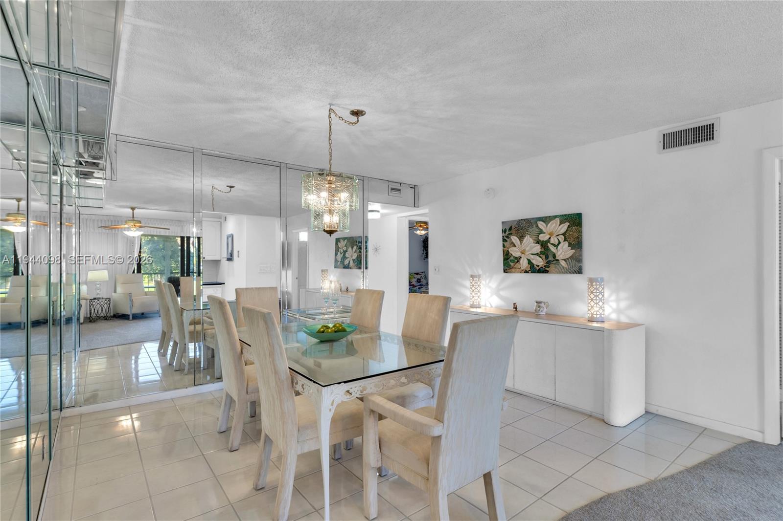 DEER CREEK COUNTRY CLUB - Residential