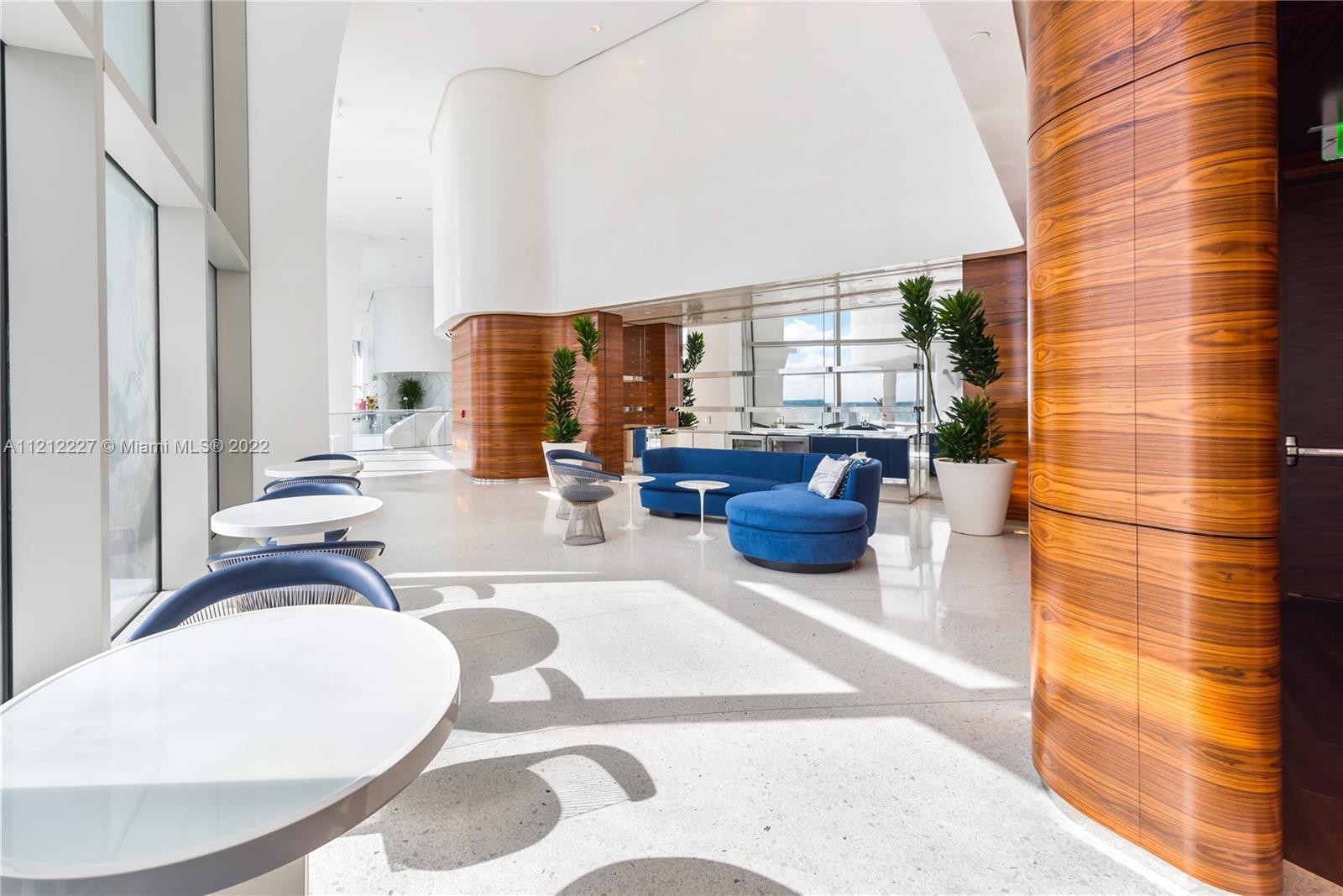 JADE SIGNATURE CONDO - Residential