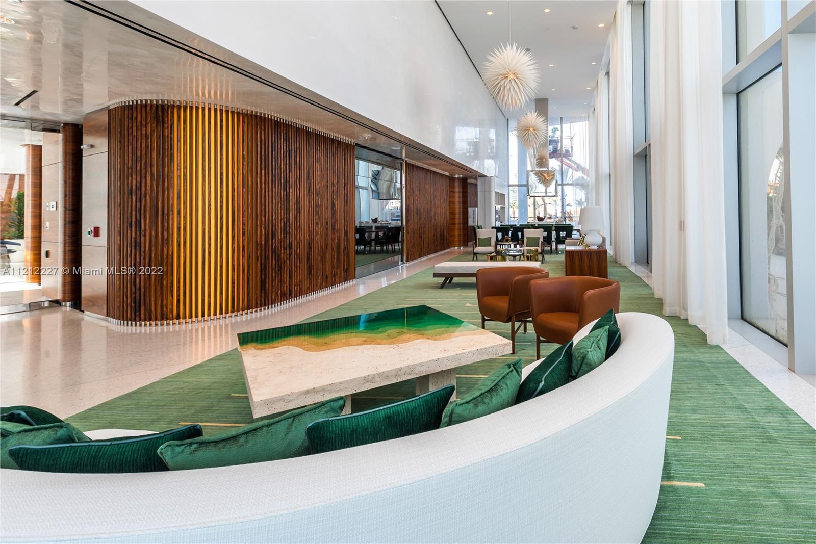 JADE SIGNATURE CONDO - Residential