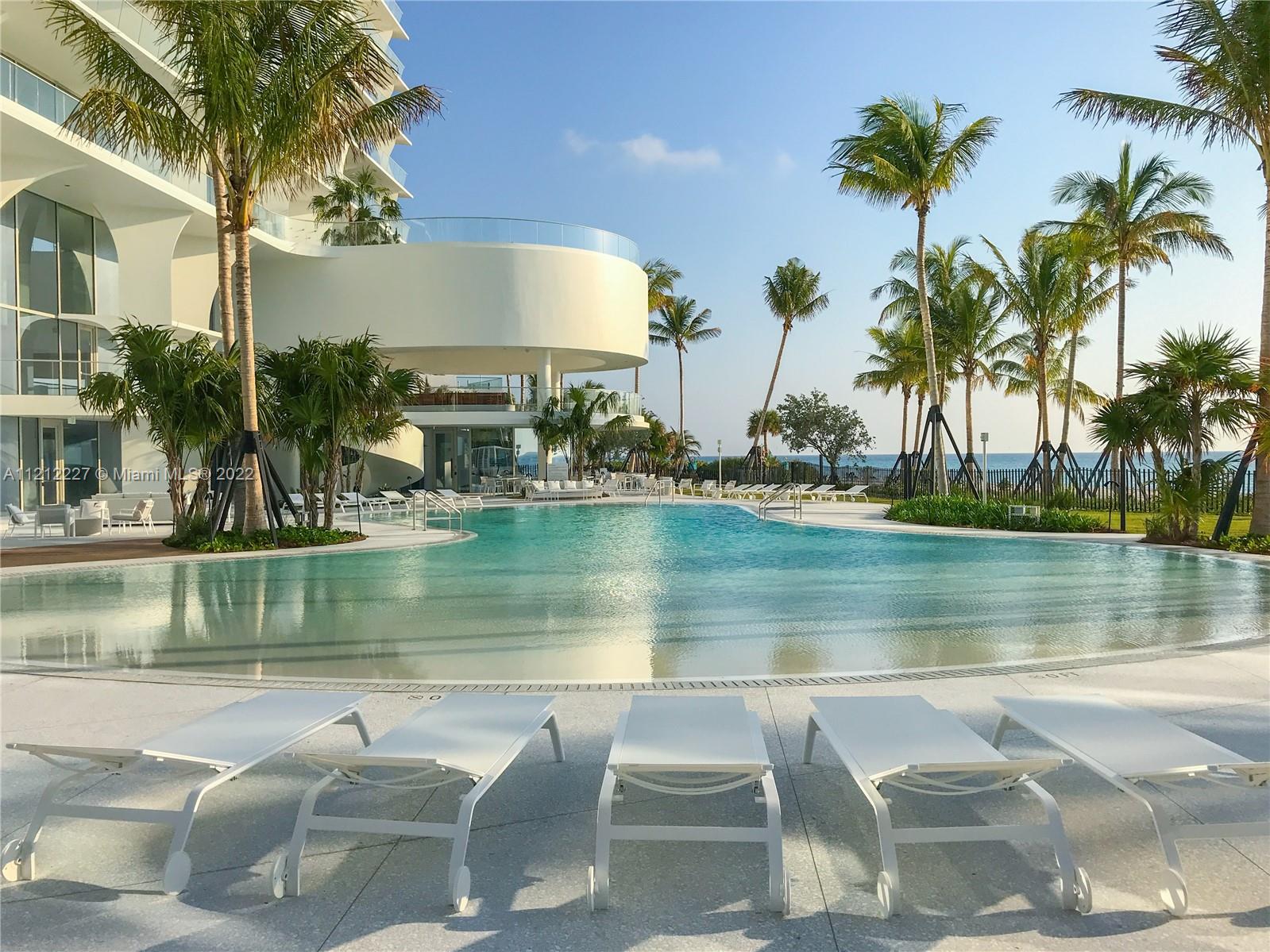 JADE SIGNATURE CONDO - Residential